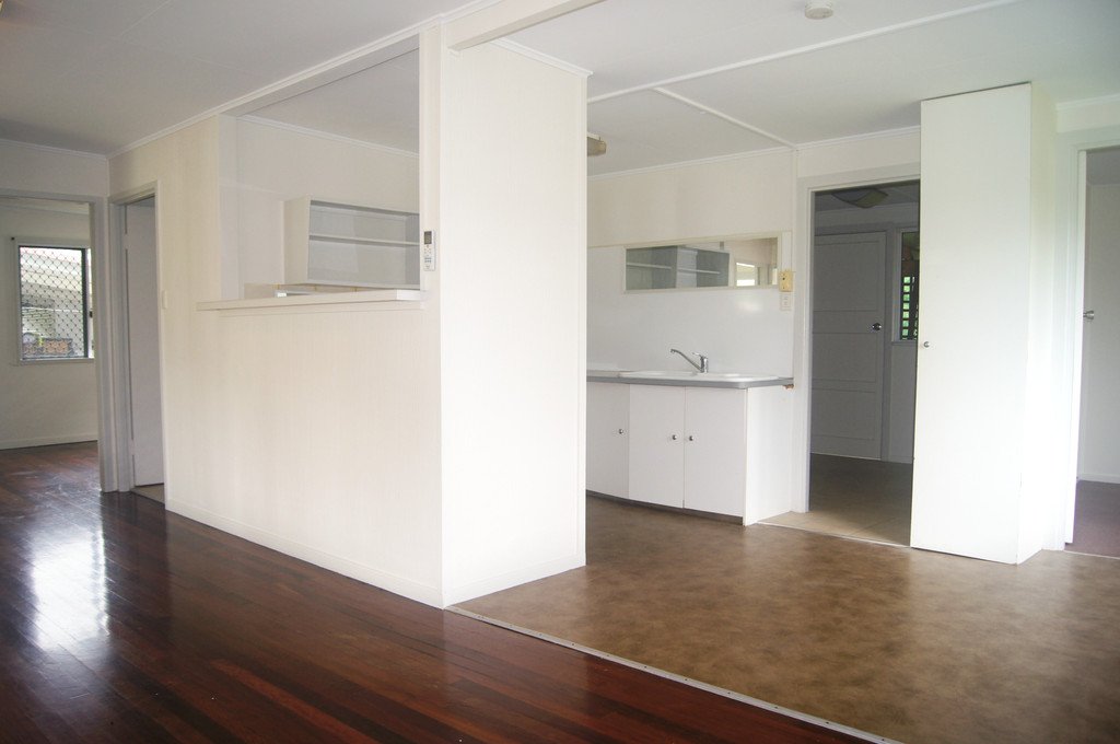 105 Shute Harbour Road CANNONVALE 6