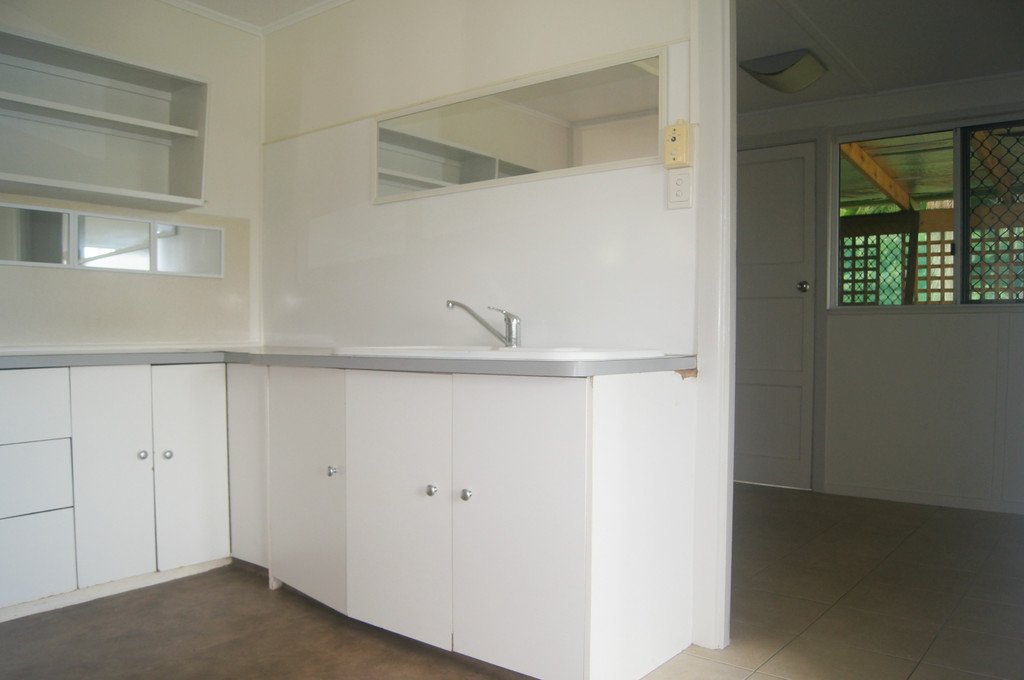 105 Shute Harbour Road CANNONVALE 7