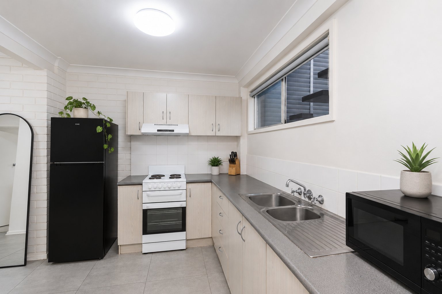 105 Stockton Street NELSON BAY 11