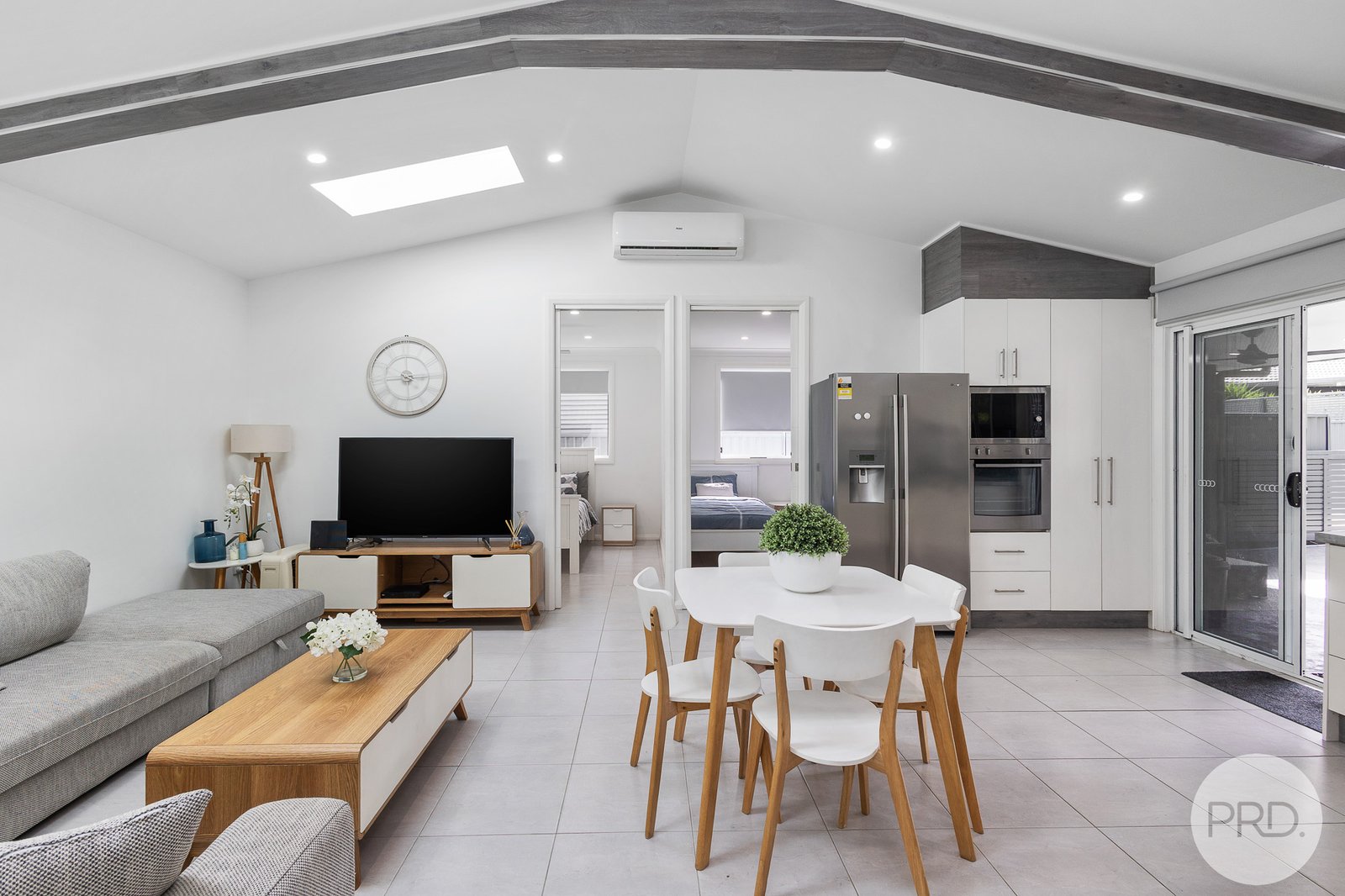 105 Stockton Street NELSON BAY 16