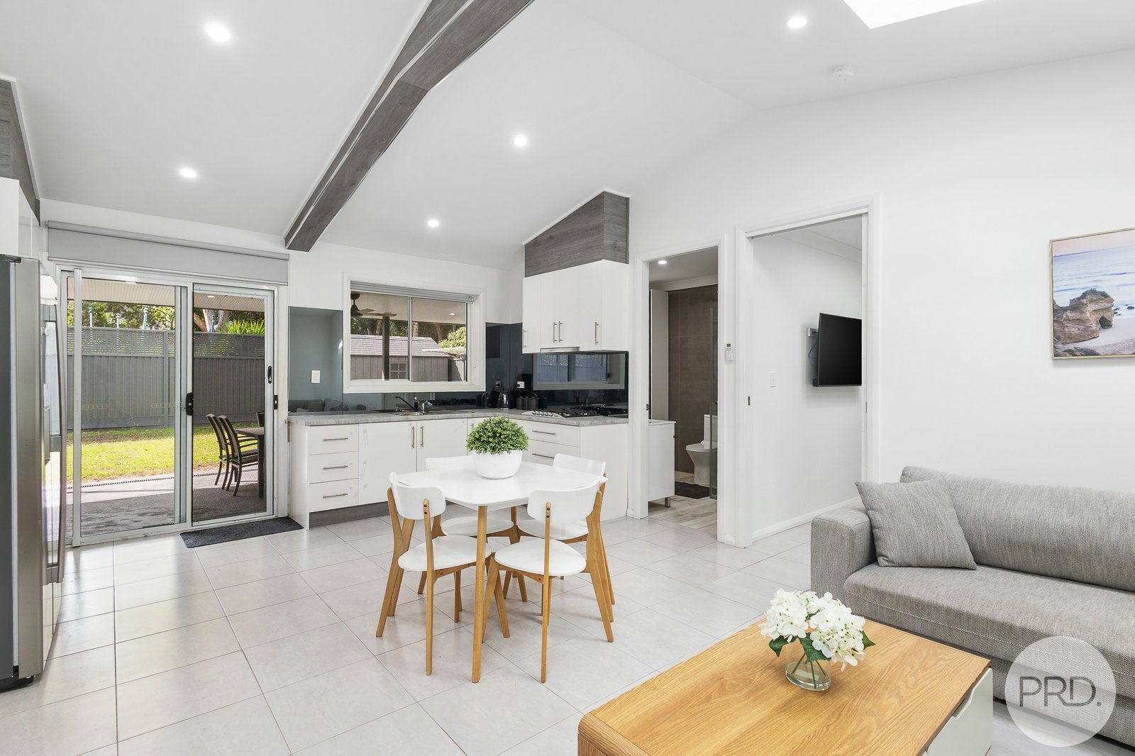105 Stockton Street NELSON BAY 18