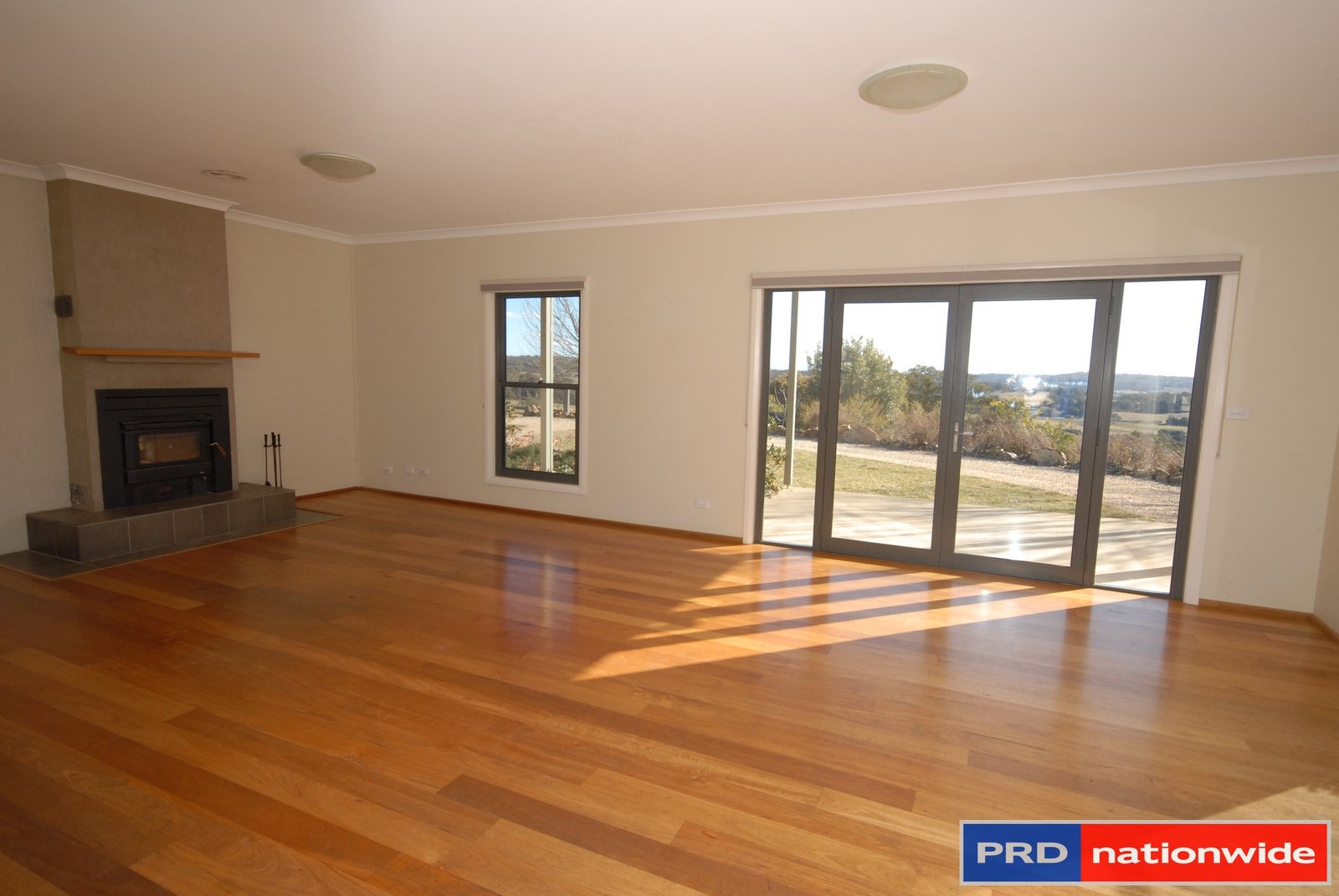 105 The Mountain Road BUNGENDORE 2