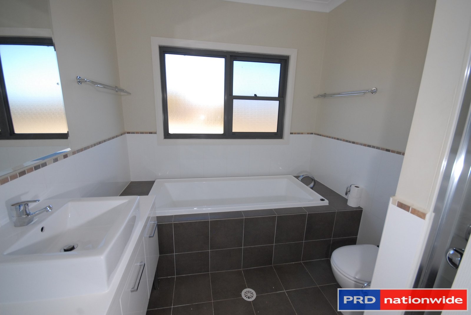 105 The Mountain Road BUNGENDORE 10