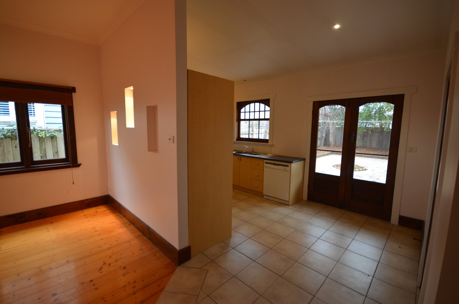 Gallery: 105 Waratah Street