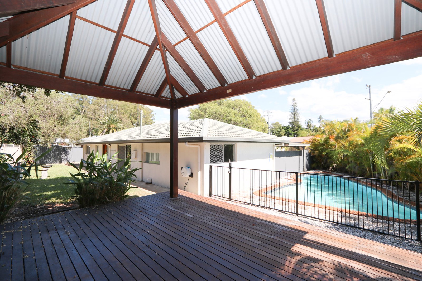 105 Yangoora Crescent ASHMORE 1