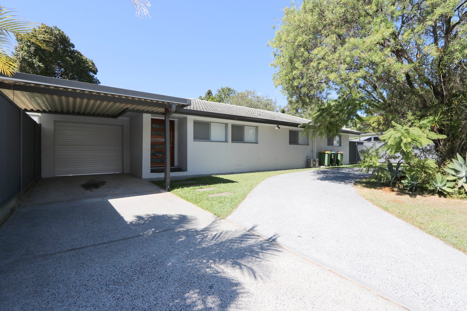 105 Yangoora Crescent ASHMORE 17