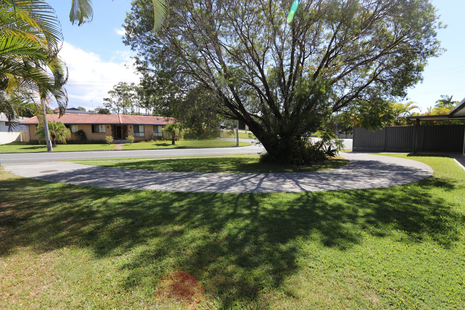 105 Yangoora Crescent ASHMORE 18