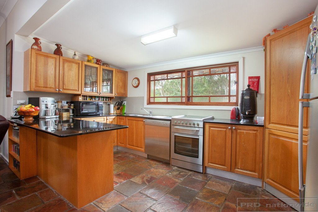 1050 Leggetts Drive MOUNT VINCENT 2