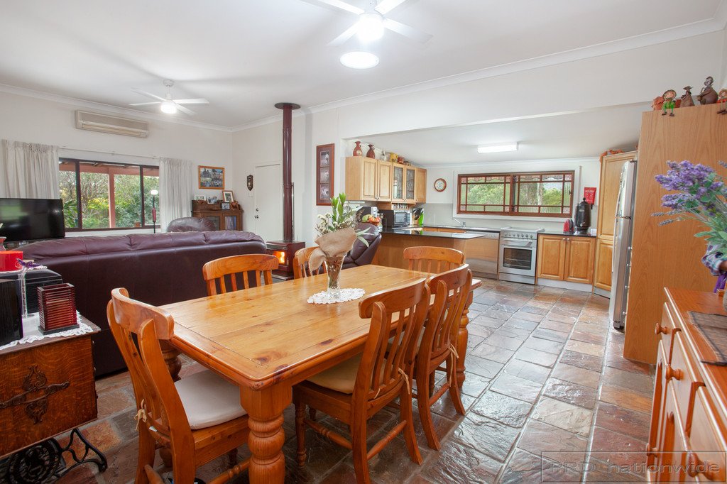 1050 Leggetts Drive MOUNT VINCENT 6