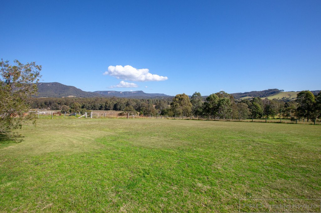 1050 Leggetts Drive MOUNT VINCENT 16