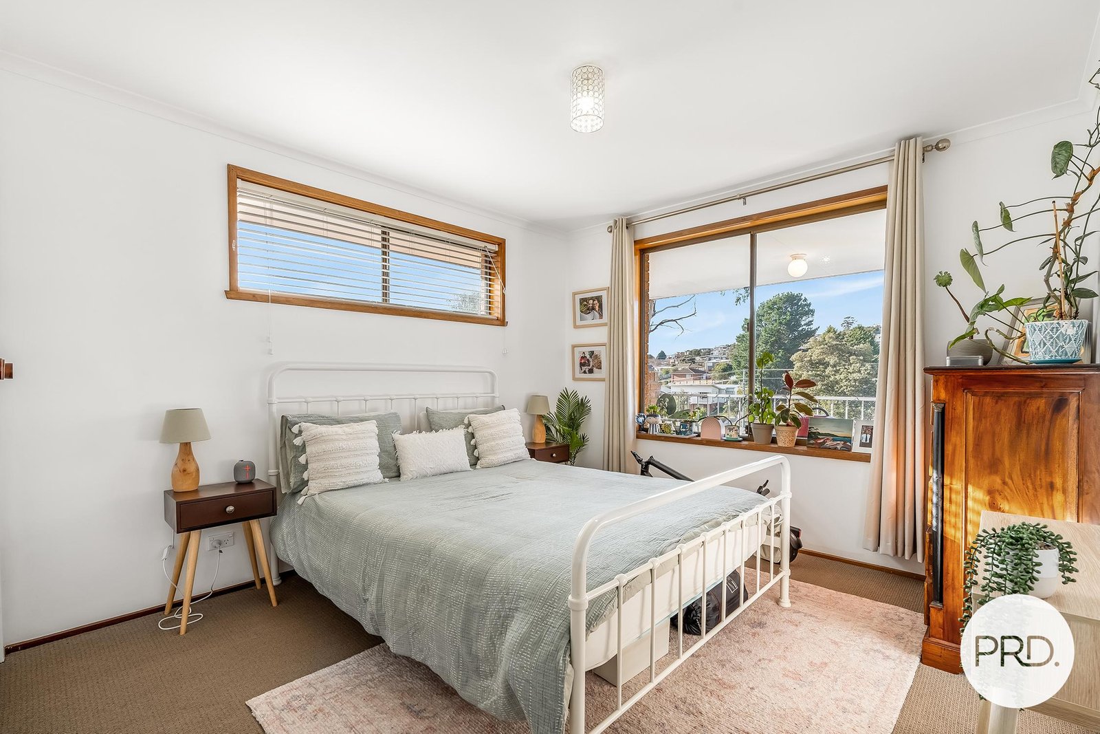 10/50A Barossa Road GLENORCHY 11