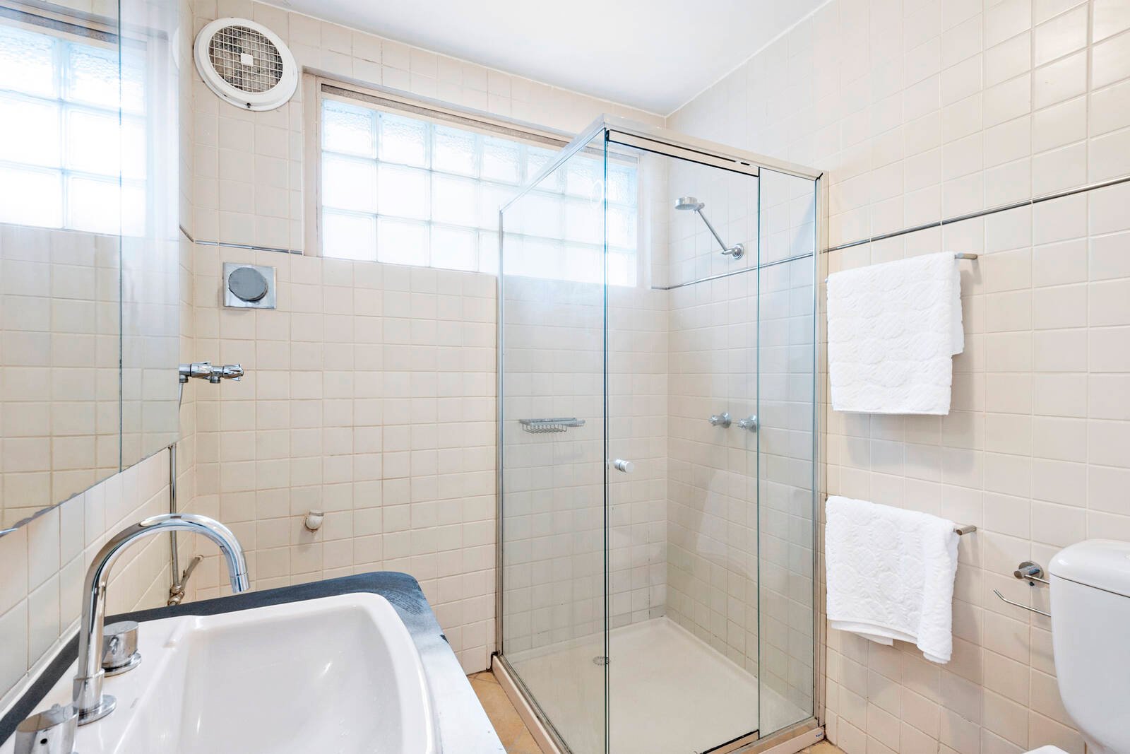 Real Estate and Property in 10/51 Kooyong Road, Armadale, VIC