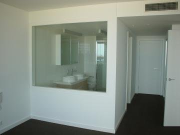 Gallery: 105/155 Beach Street