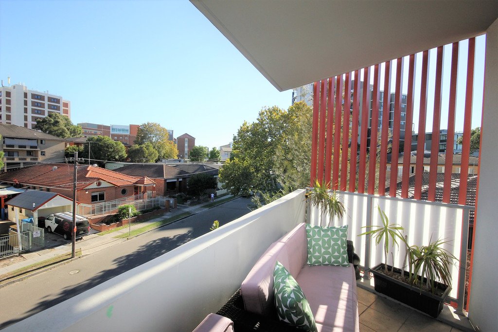 10/52 Gray Street KOGARAH 3