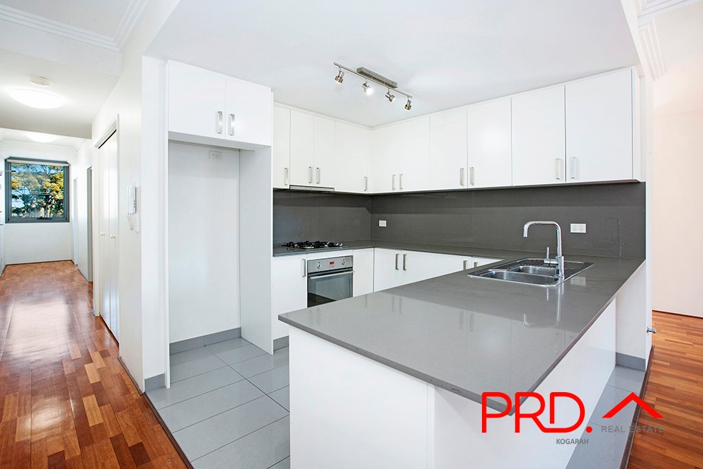 10/52 Gray Street KOGARAH 2