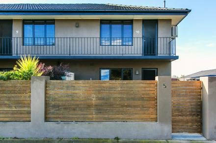Gallery: 10/52 Plummer Road