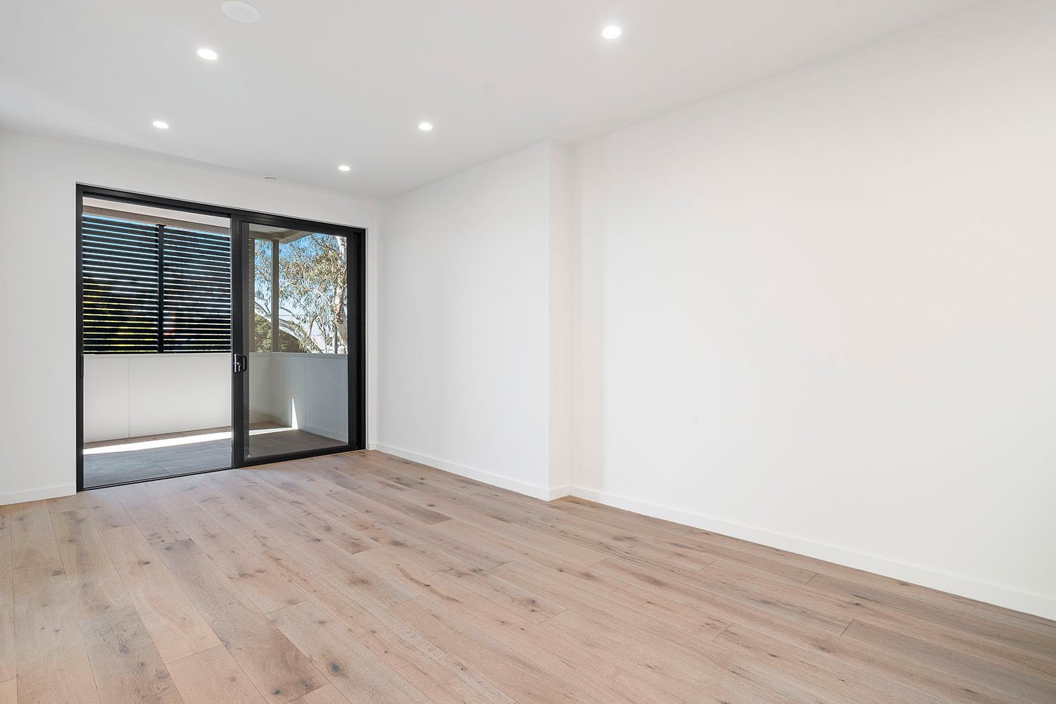 Gallery: 105/3-9 Elliott Avenue