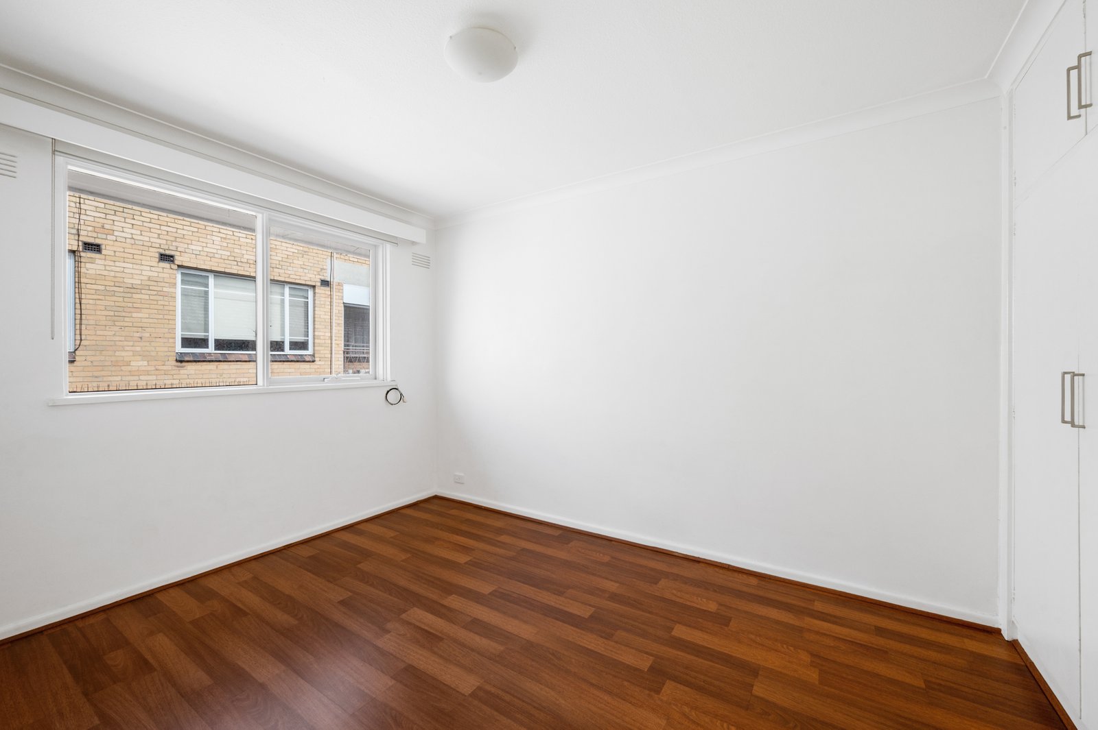 Gallery: 10/53 Hotham Street
