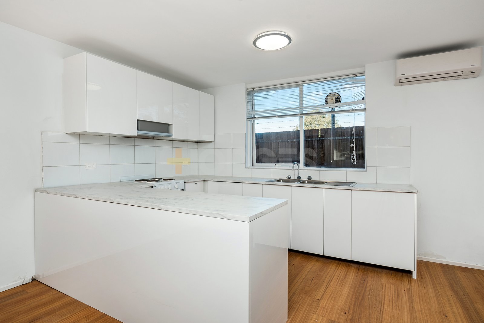 Gallery: 10/53 Stephen Street