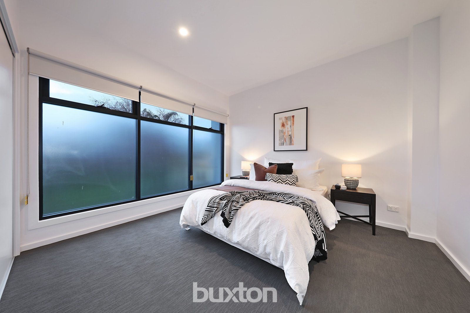 Gallery: 105/35 Tennyson Street
