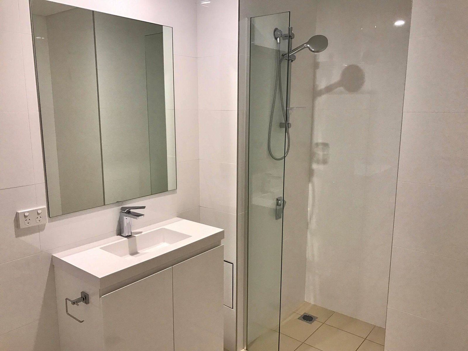 105/4-8 Bullecourt Street SHOAL BAY 13