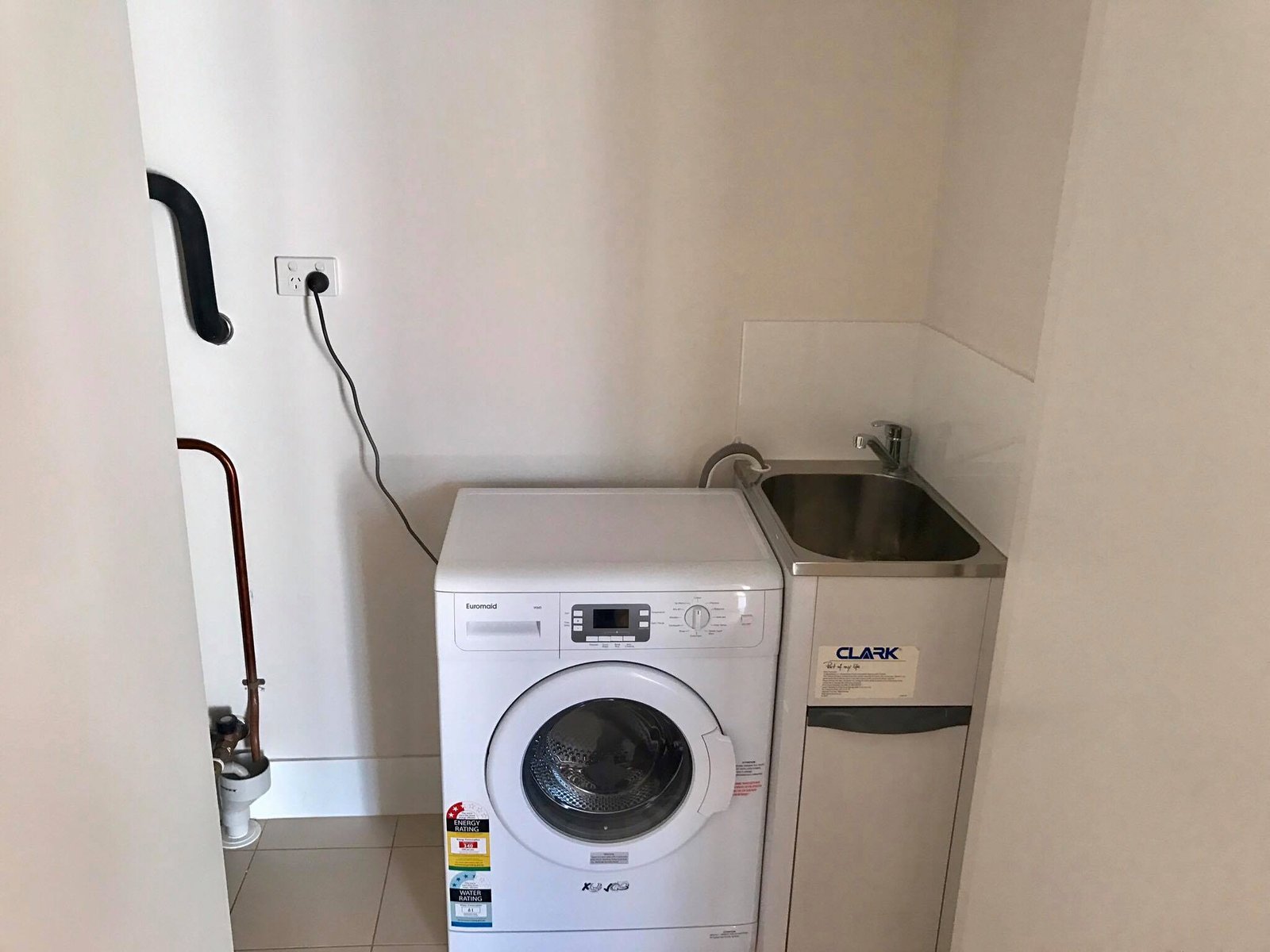 105/4-8 Bullecourt Street SHOAL BAY 18