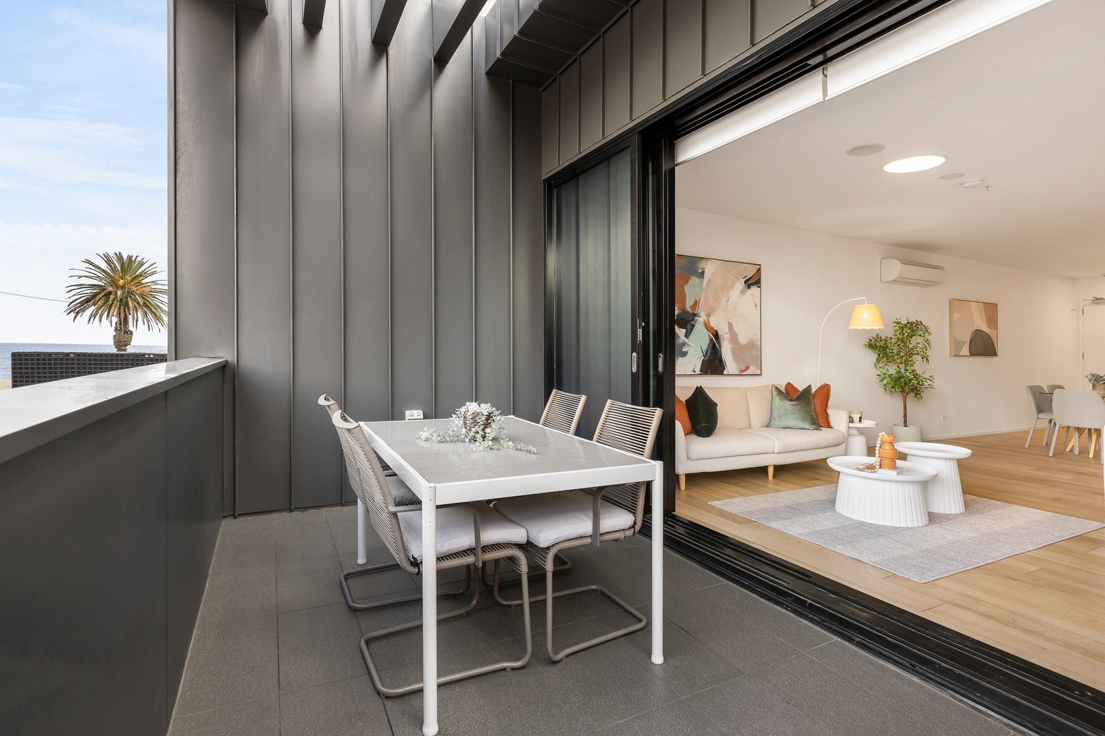 Gallery: 105/40 Beach Street