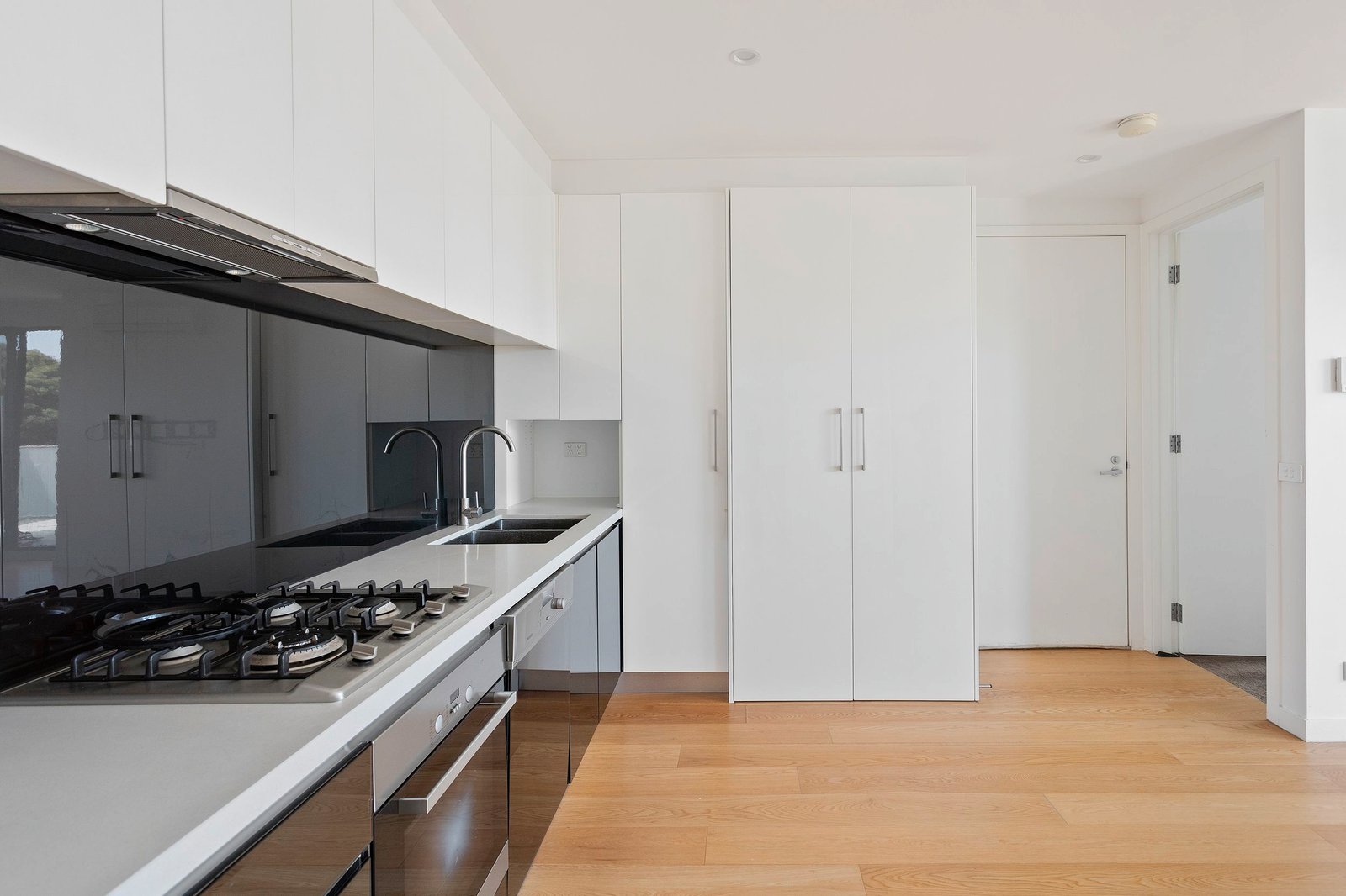 Real Estate and Property in 105/409 Hawthorn Road, Caulfield South, VIC