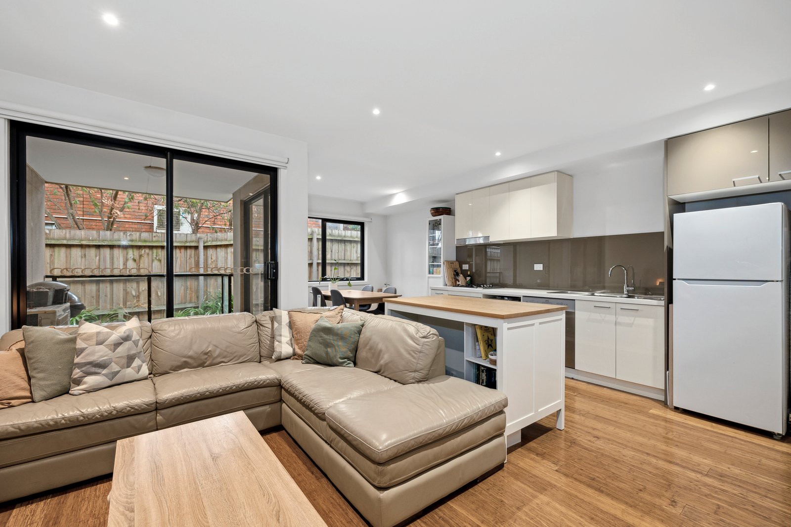 Gallery: 105/436-442 Huntingdale Road