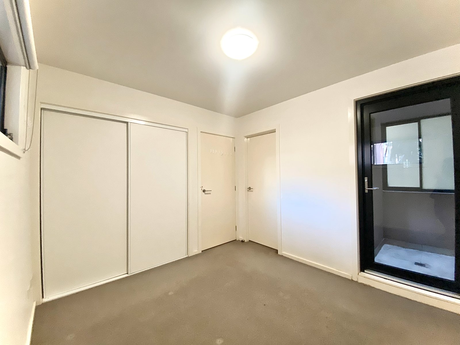 Gallery: 105/436-442 Huntingdale Road