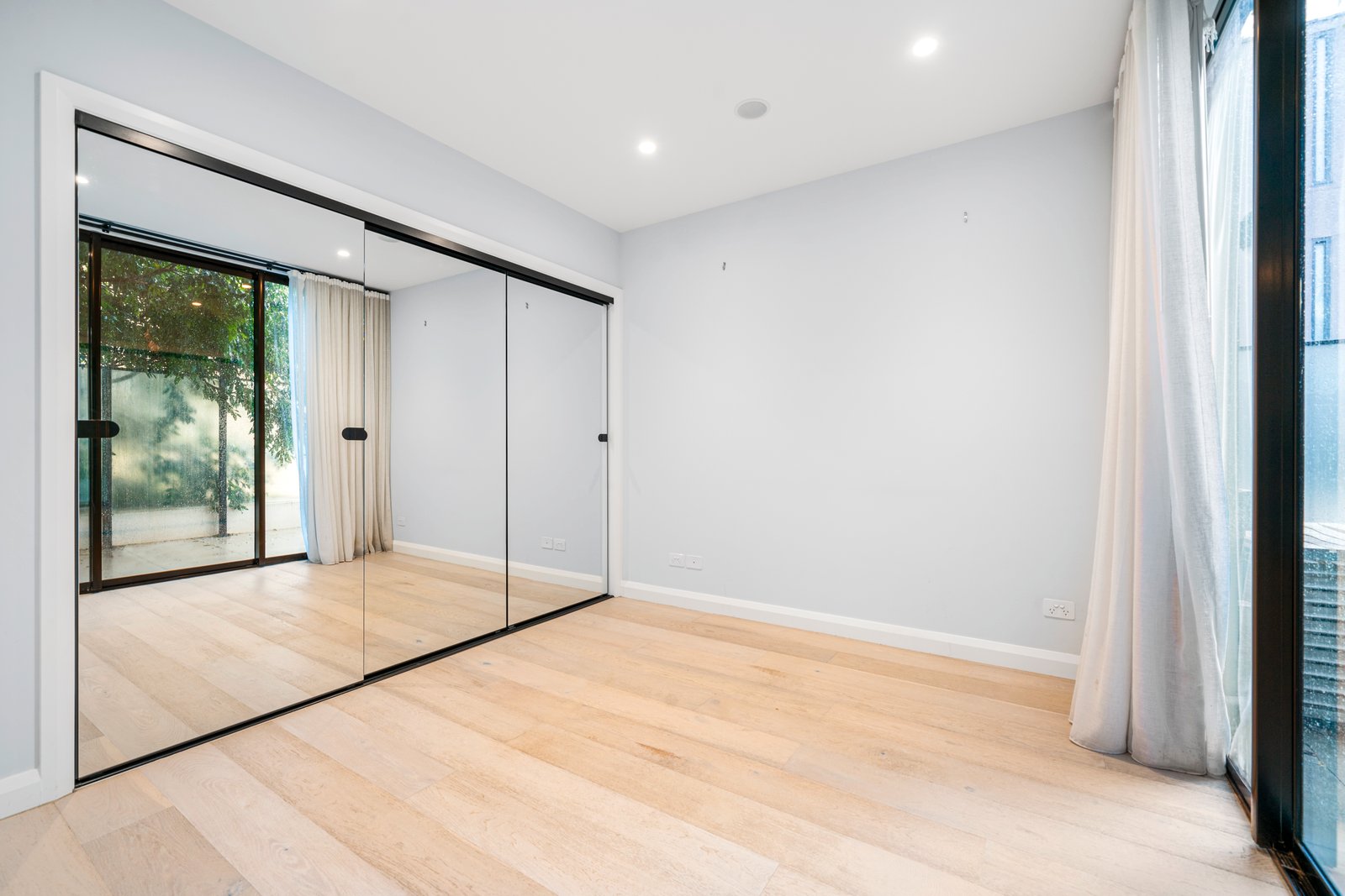 Real Estate and Property in 105/51 Ormond Esplanade, Elwood, VIC