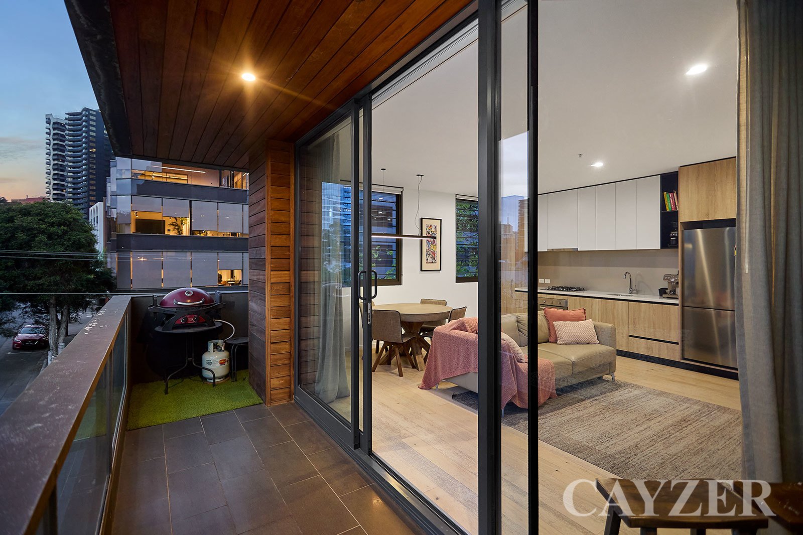Gallery: 105/58 Stead Street