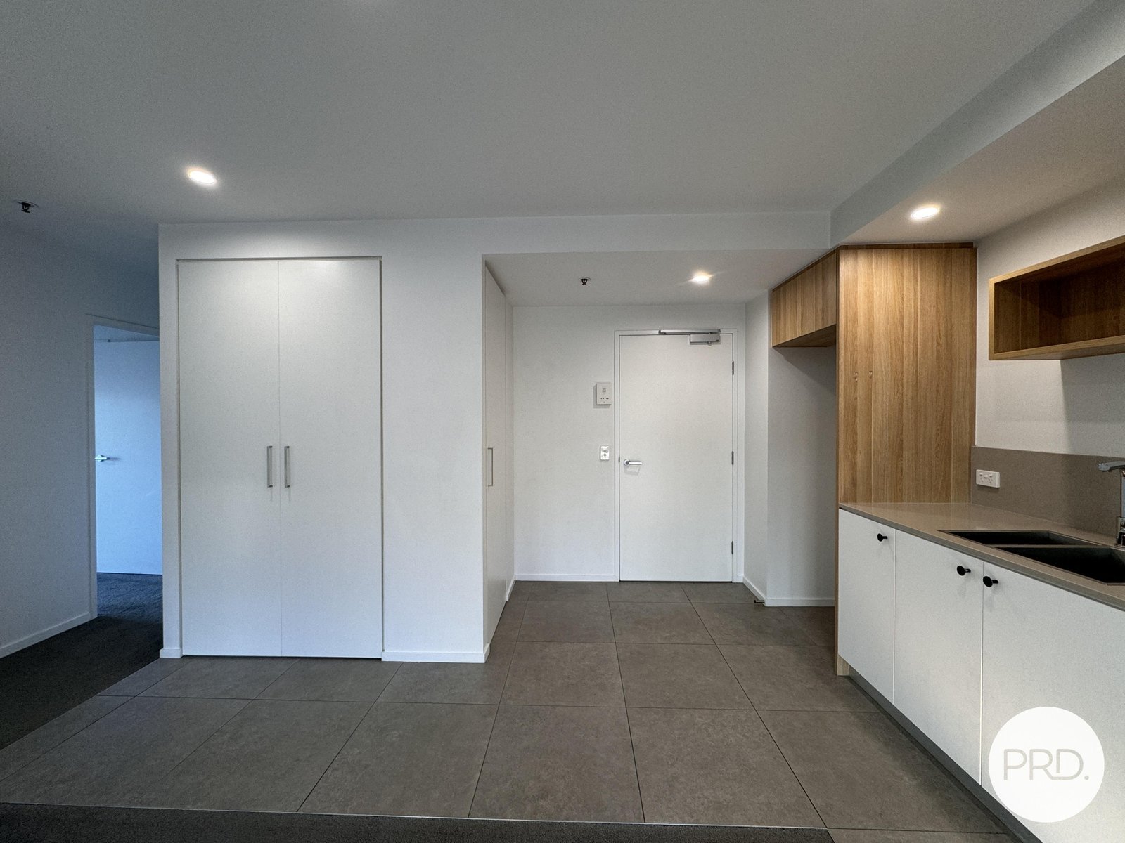 105/6 Grazier Lane BELCONNEN 2