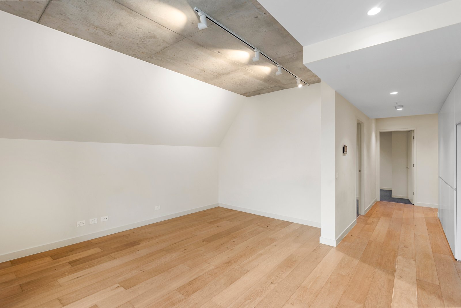 Real Estate and Property in 105/6 Percy Place, Prahran, VIC