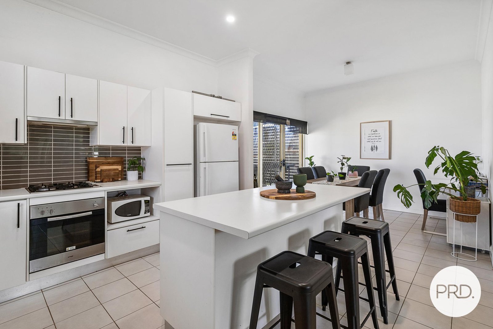 1057 Barooga Street NORTH ALBURY 5