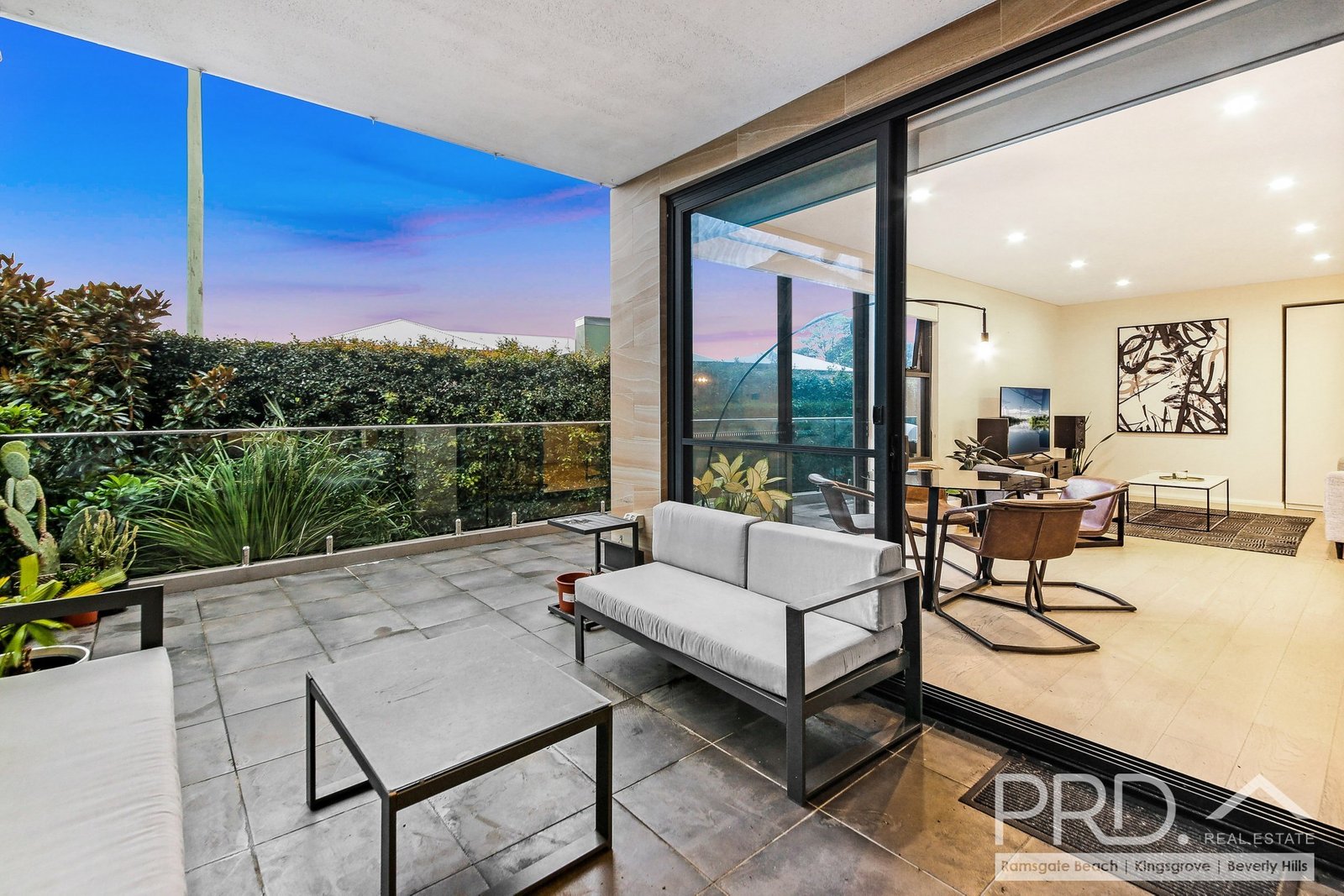 105/7 Pittwater Road GLADESVILLE 3