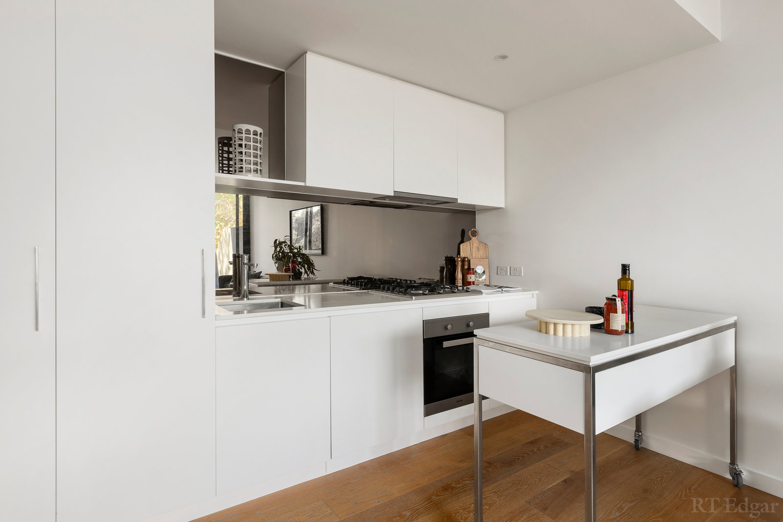 Real Estate and Property in 105/721 Toorak Road, Kooyong, VIC