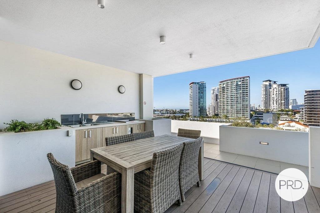 105/8 Norman Street SOUTHPORT 12