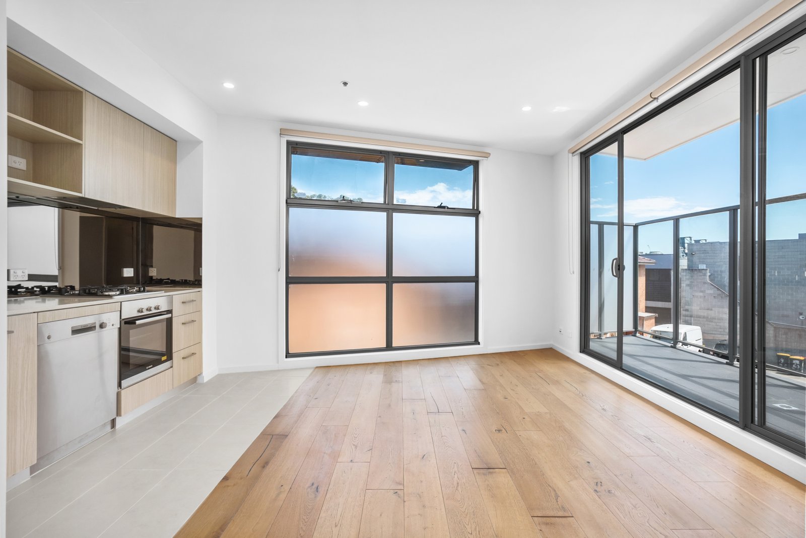 Gallery: 105/9 Chesterville Road