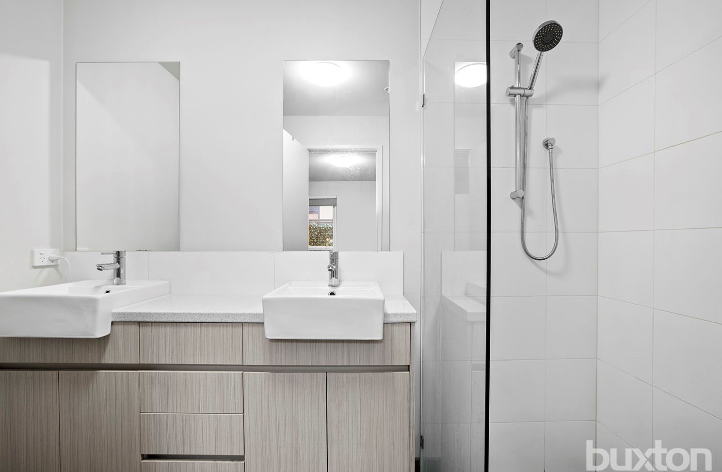 Gallery: 105/95 Warrigal Road