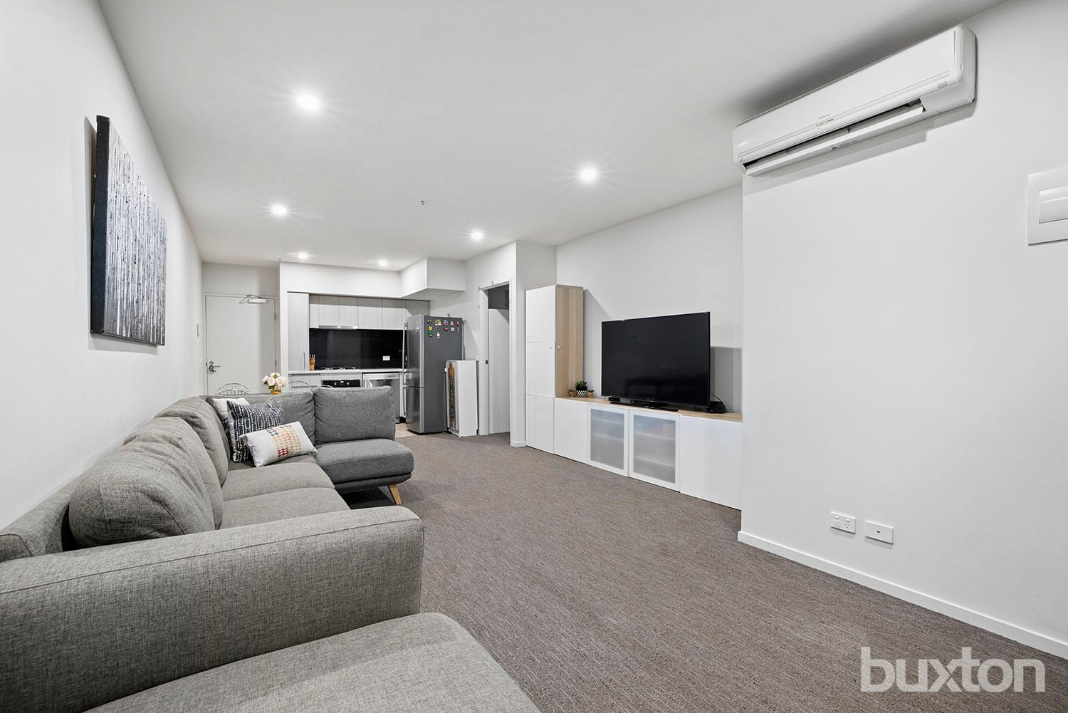 Gallery: 105/95 Warrigal Road