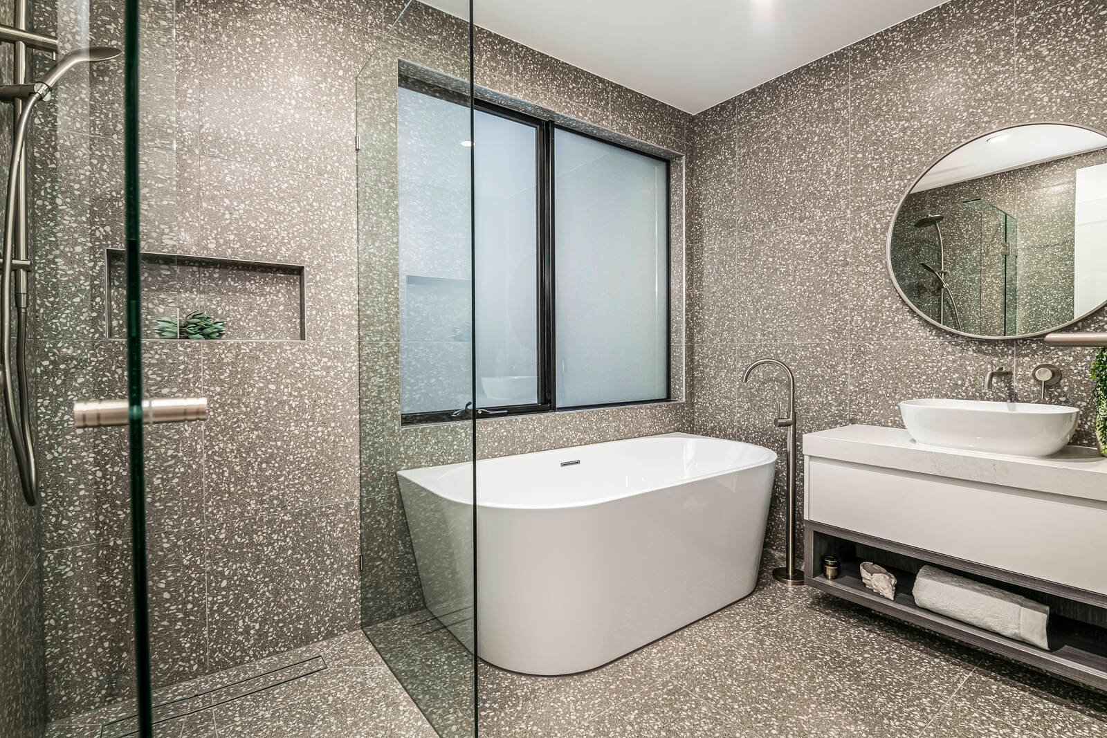 Real Estate and Property in 105A Deakin Street, Bentleigh East, VIC