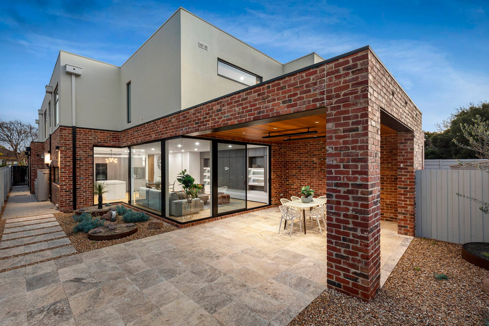 Real Estate and Property in 105B Deakin Street, Bentleigh East, VIC