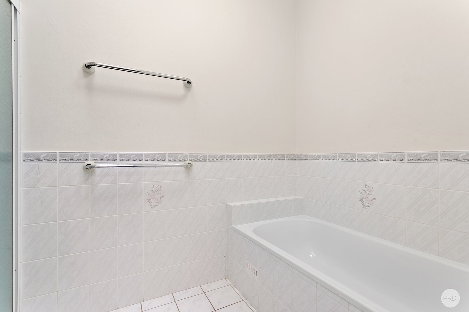 10/6-10 Weatherly Close NELSON BAY 20