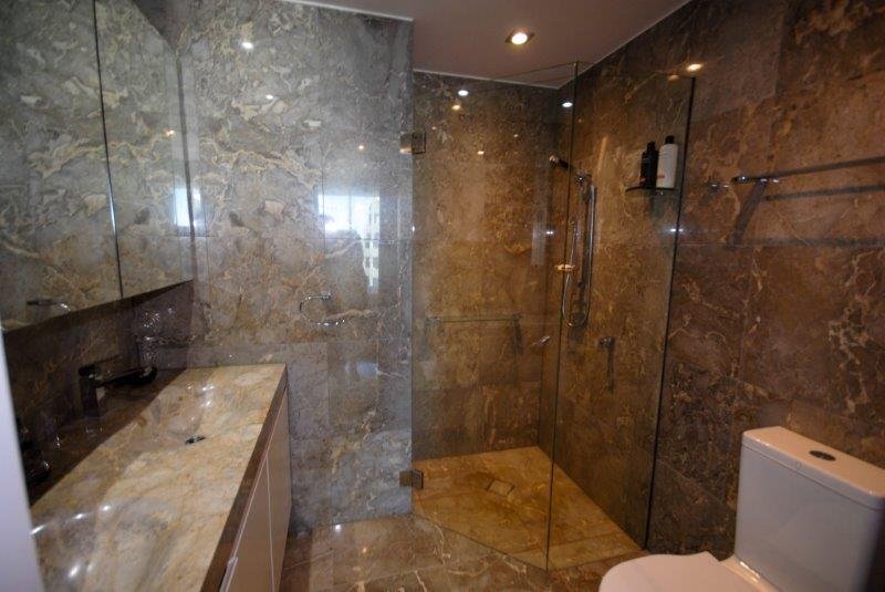 106-108 The Esplanade BURLEIGH HEADS 8