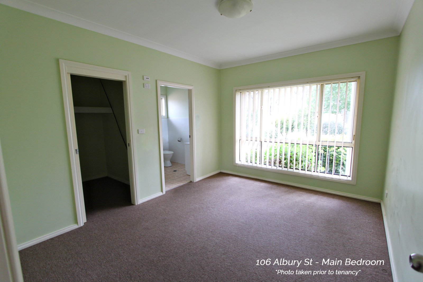 106 Albury Street TUMBARUMBA 10