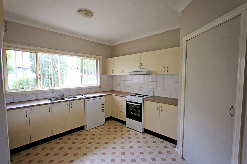 106 Albury Street TUMBARUMBA 2