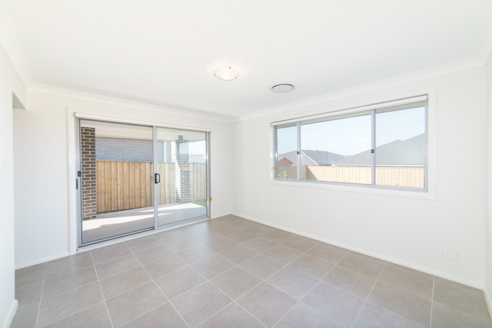 106 Arrowtail Street CHISHOLM 8
