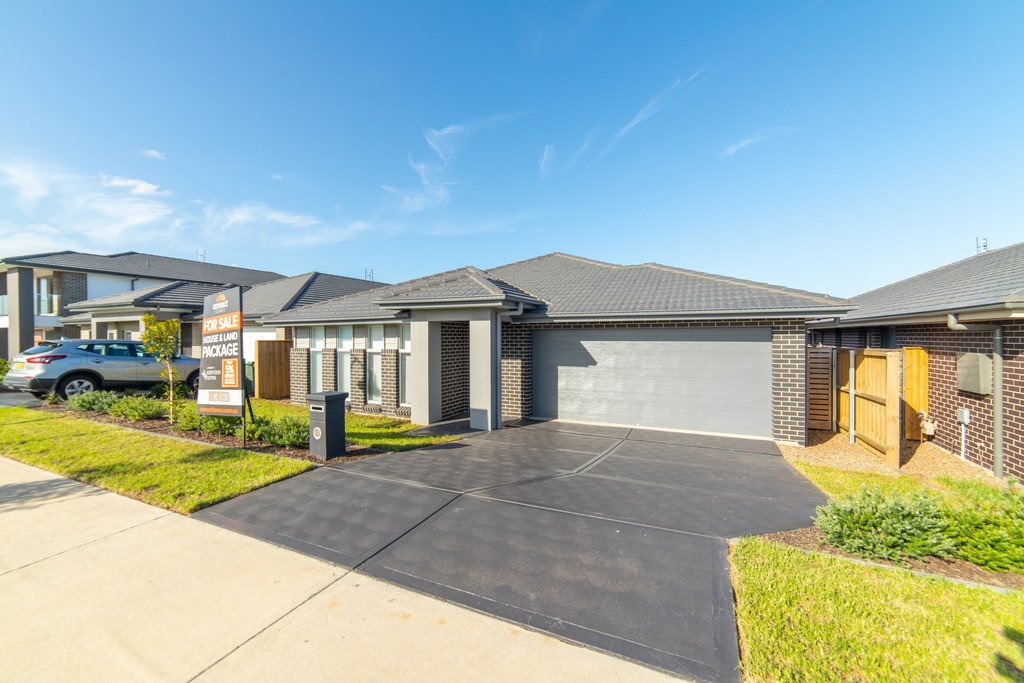 106 Arrowtail Street CHISHOLM 21