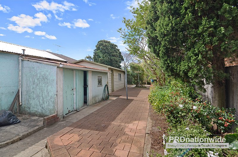 106 Barton Street MONTEREY 2
